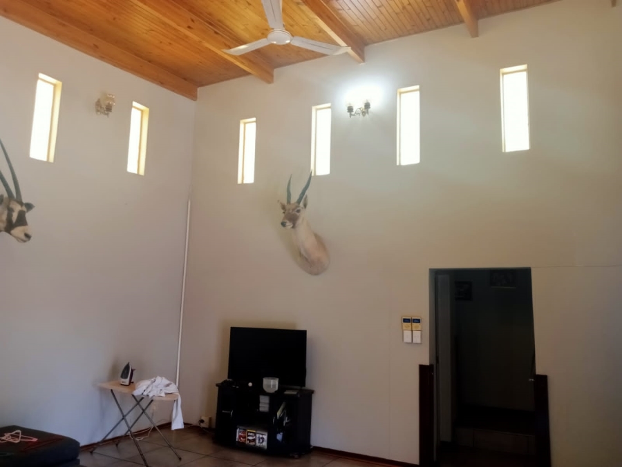 5 Bedroom Property for Sale in Kuruman Northern Cape